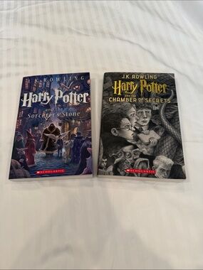 Scholastic Harry Potter Paperback Pair